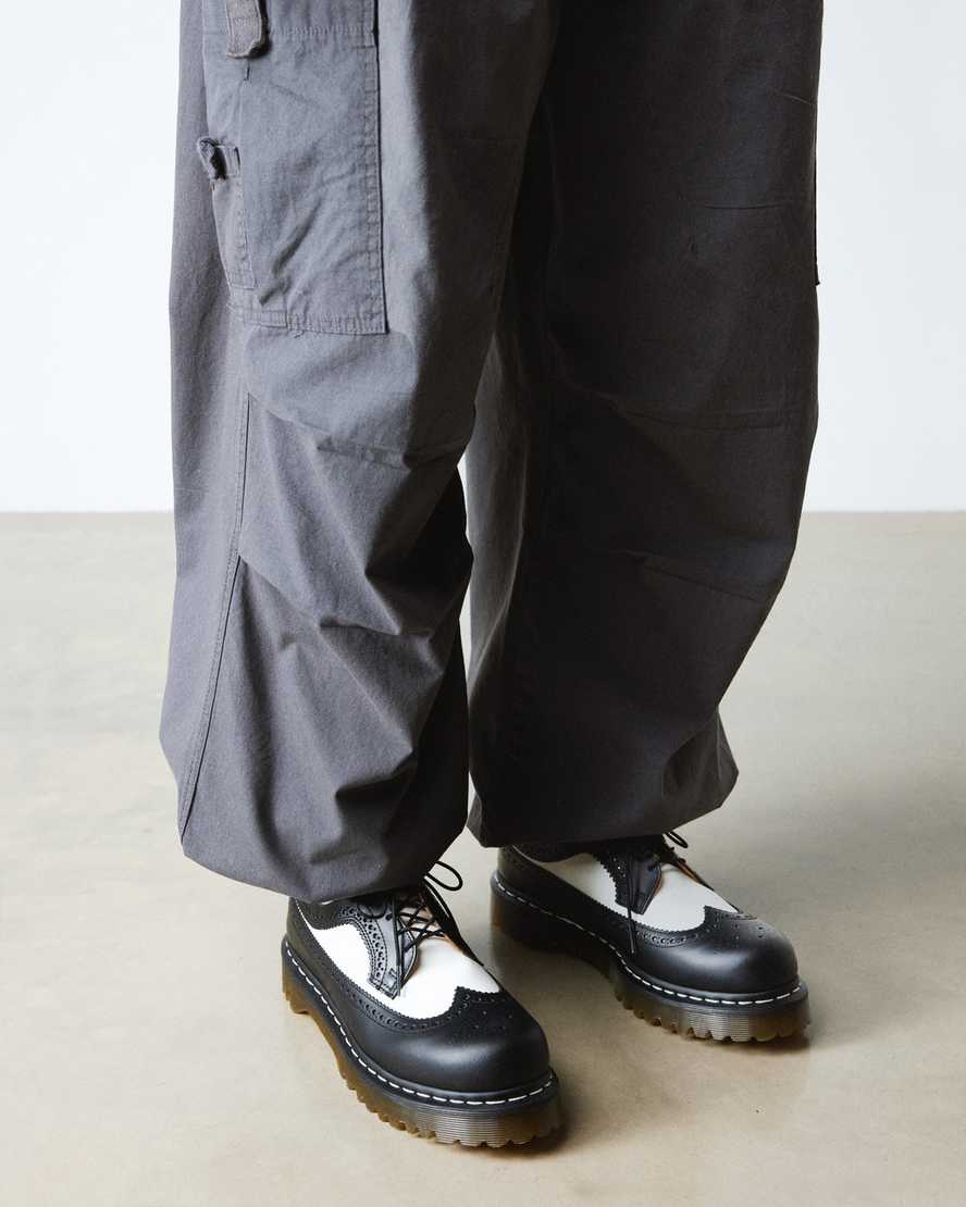 Zapatos de cordones de cuero