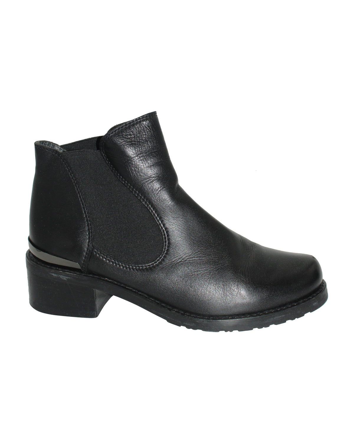 Botines de cuero color negro