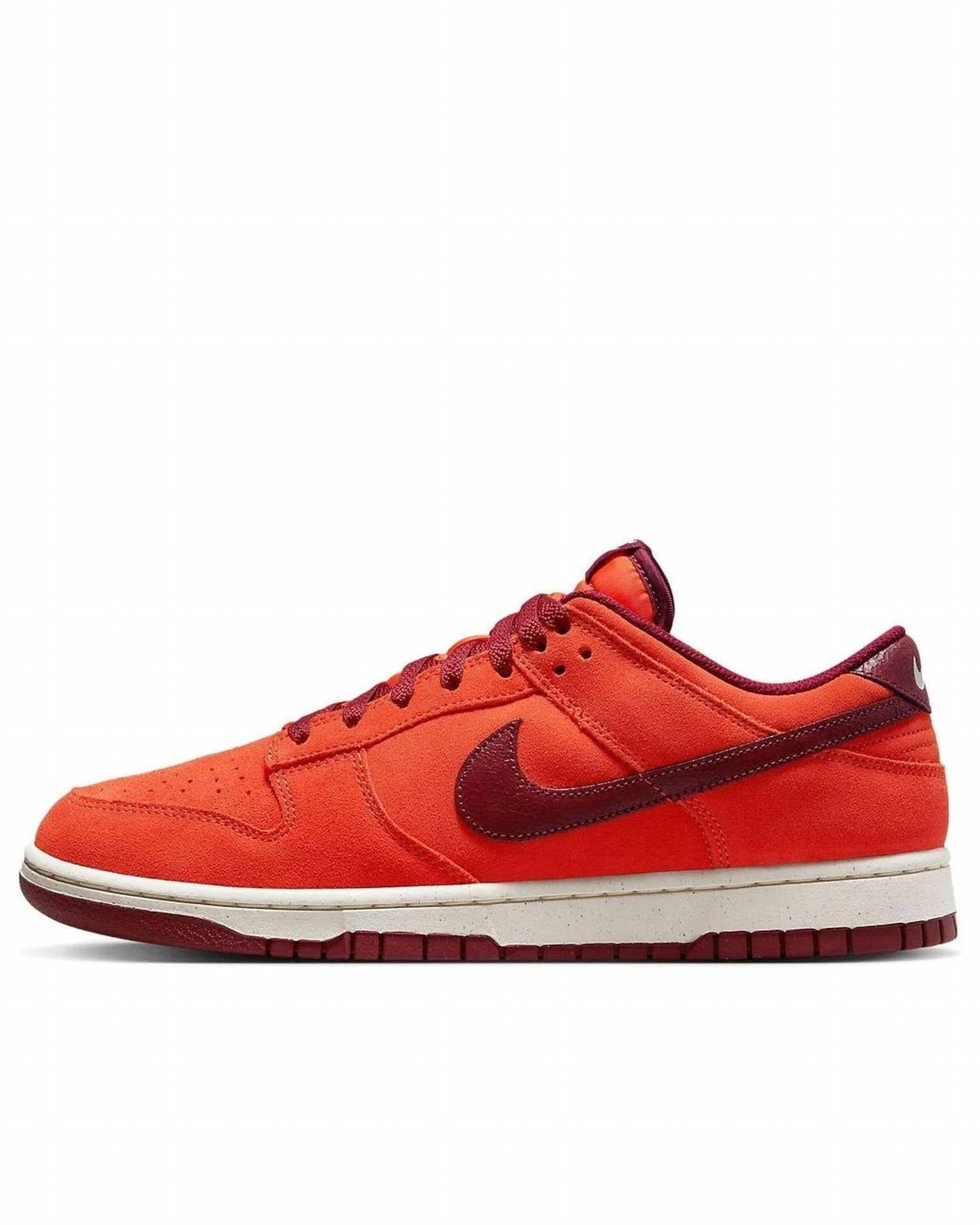 Tenis de hombre color naranja