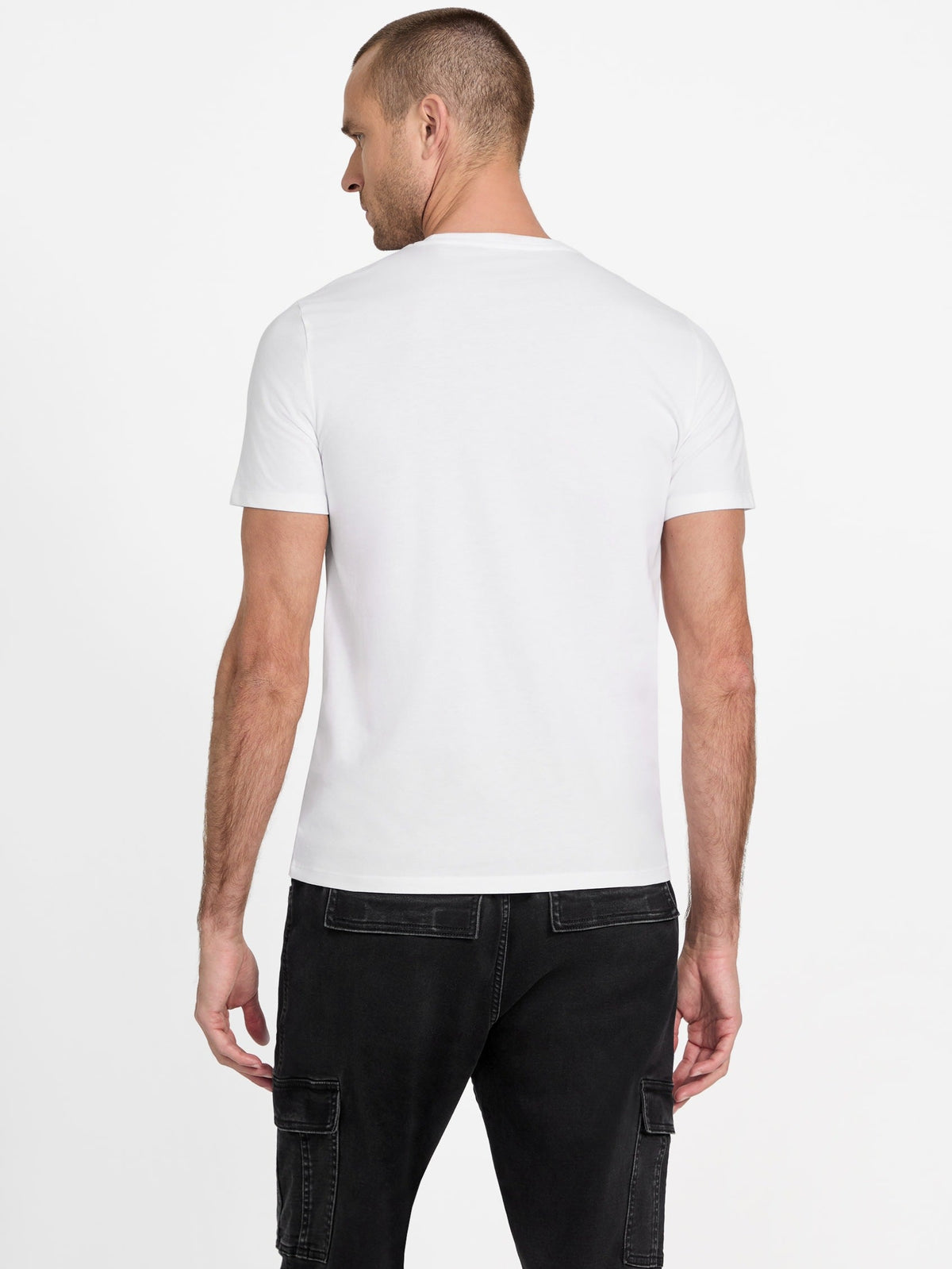 Camiseta con cuello redondo