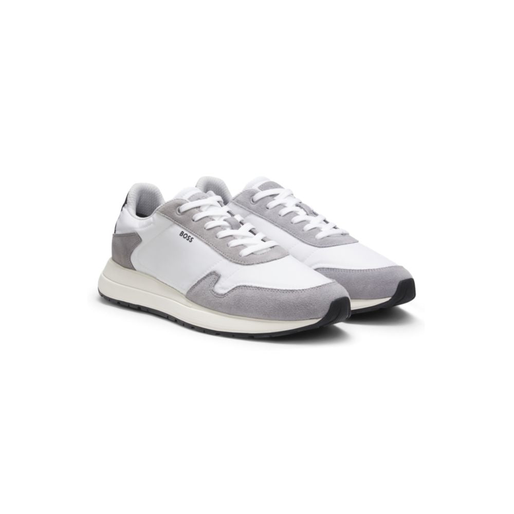Tenis de gamuza con cordones