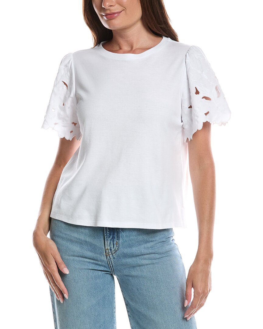 Camiseta con bordado