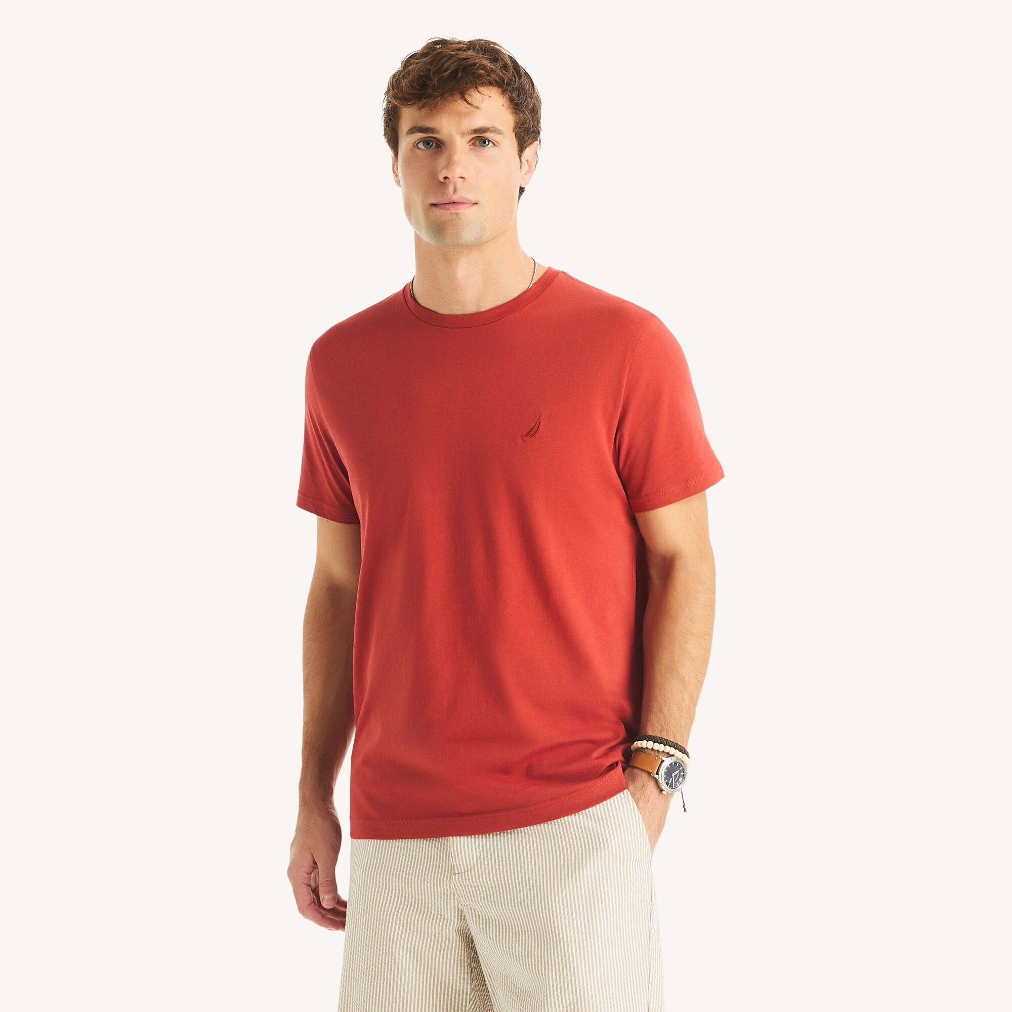 Camiseta de hombre con cuello redondo