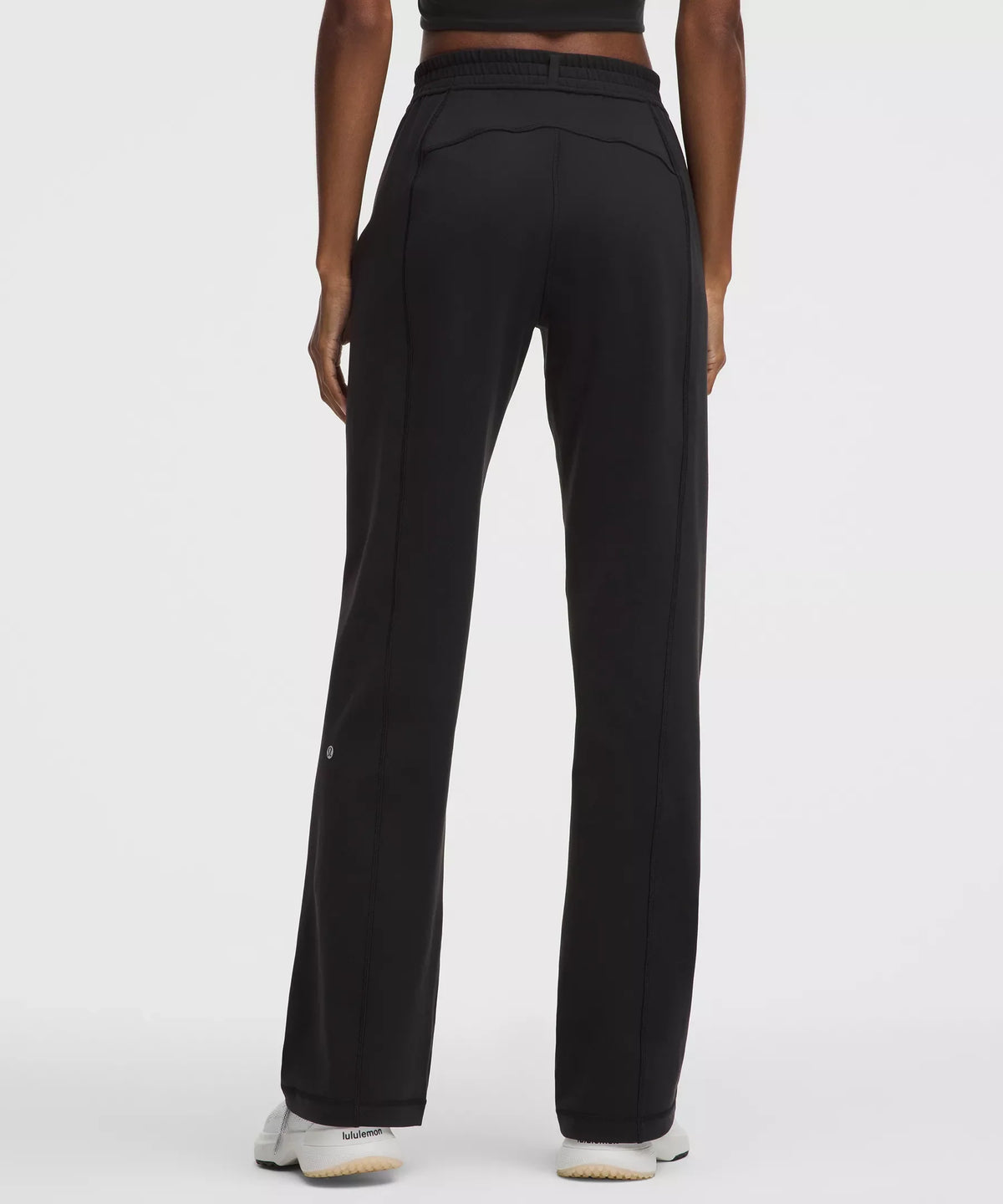 Pantalón de tiro medio