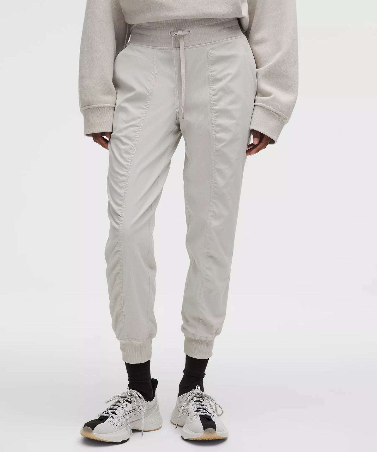 Pantalón deportivo de tiro medio