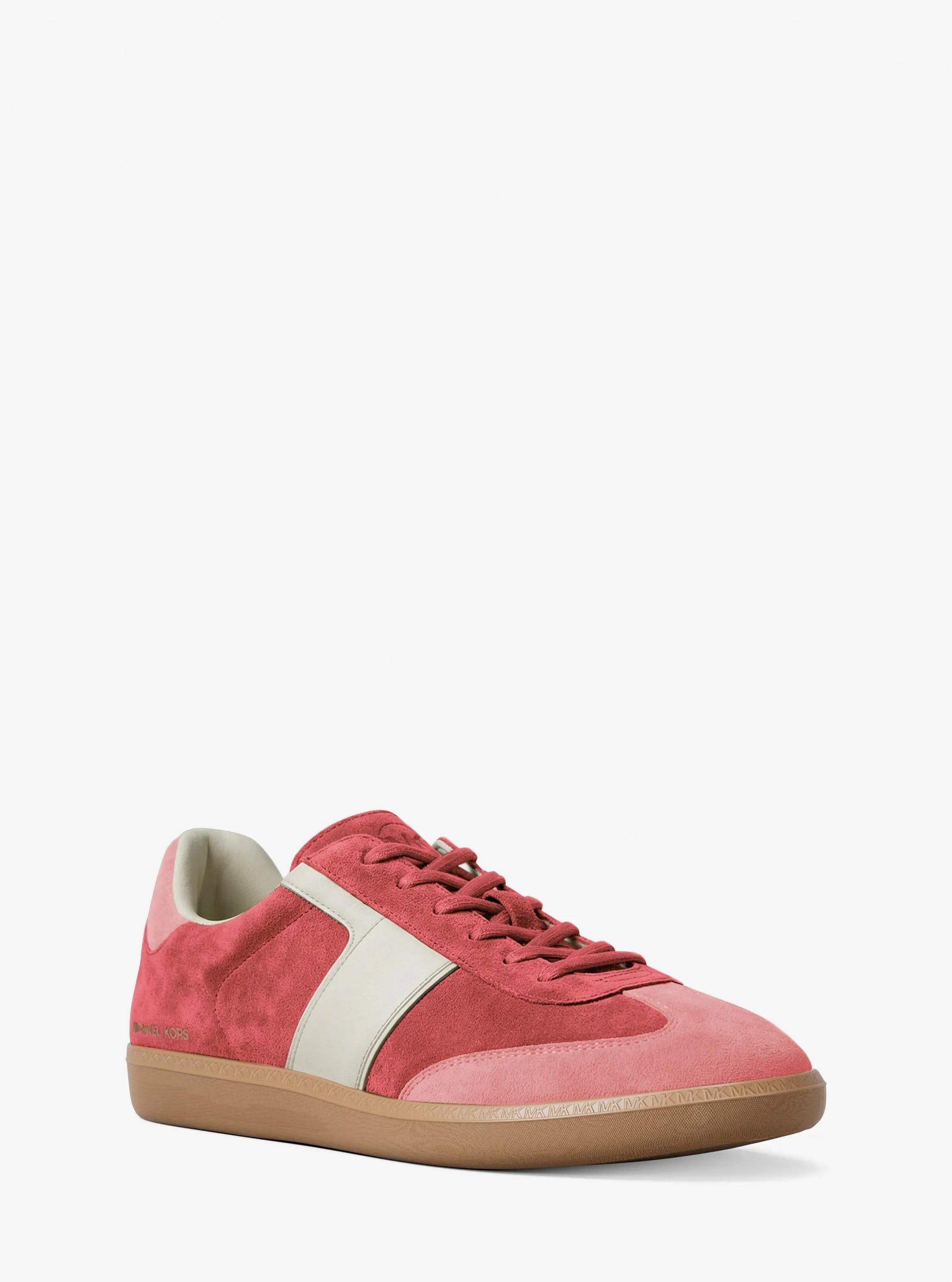 Tenis de gamuza