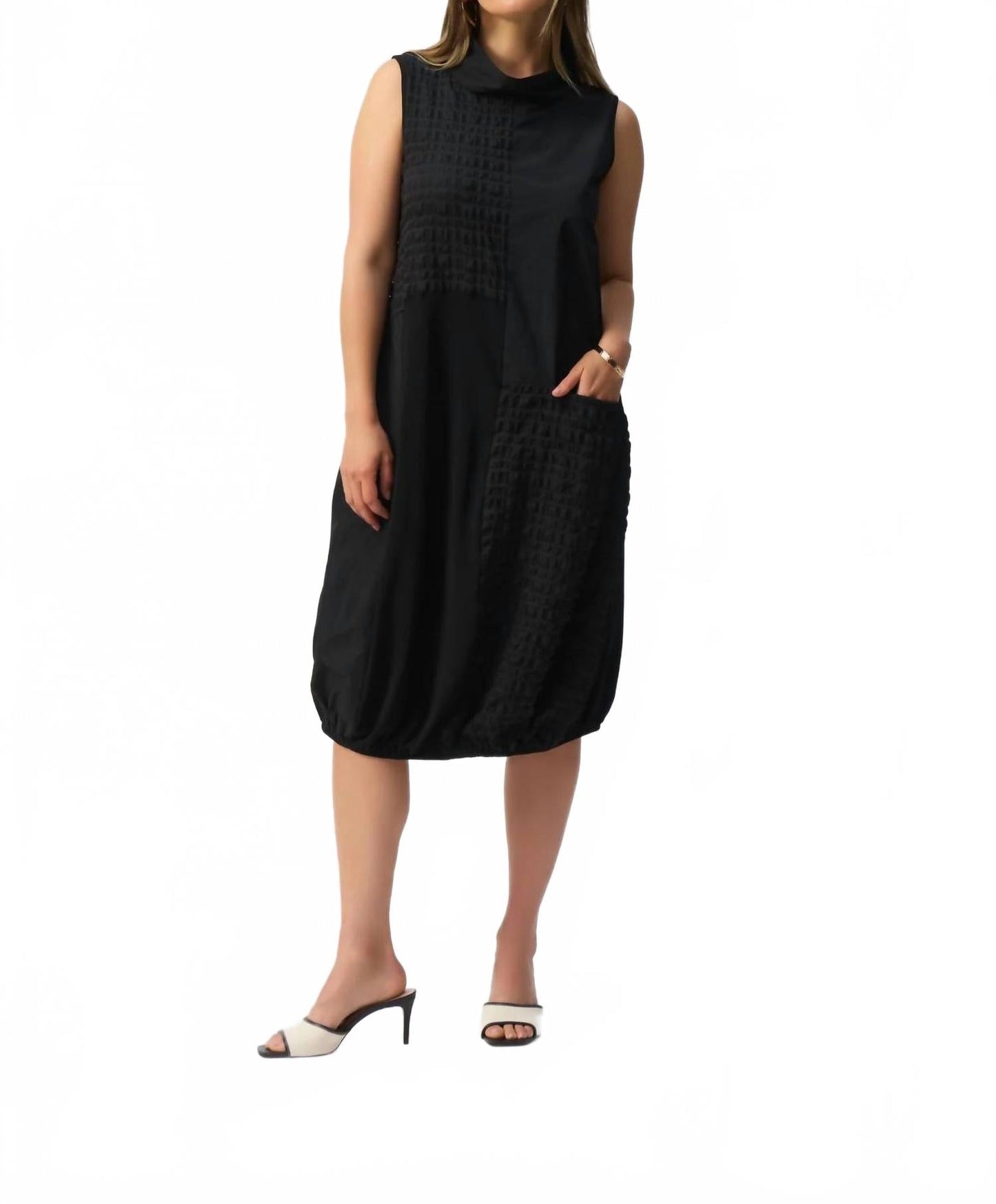 Vestido sin mangas color negro