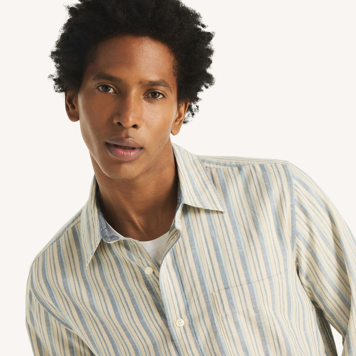 Camisa de hombre a rayas