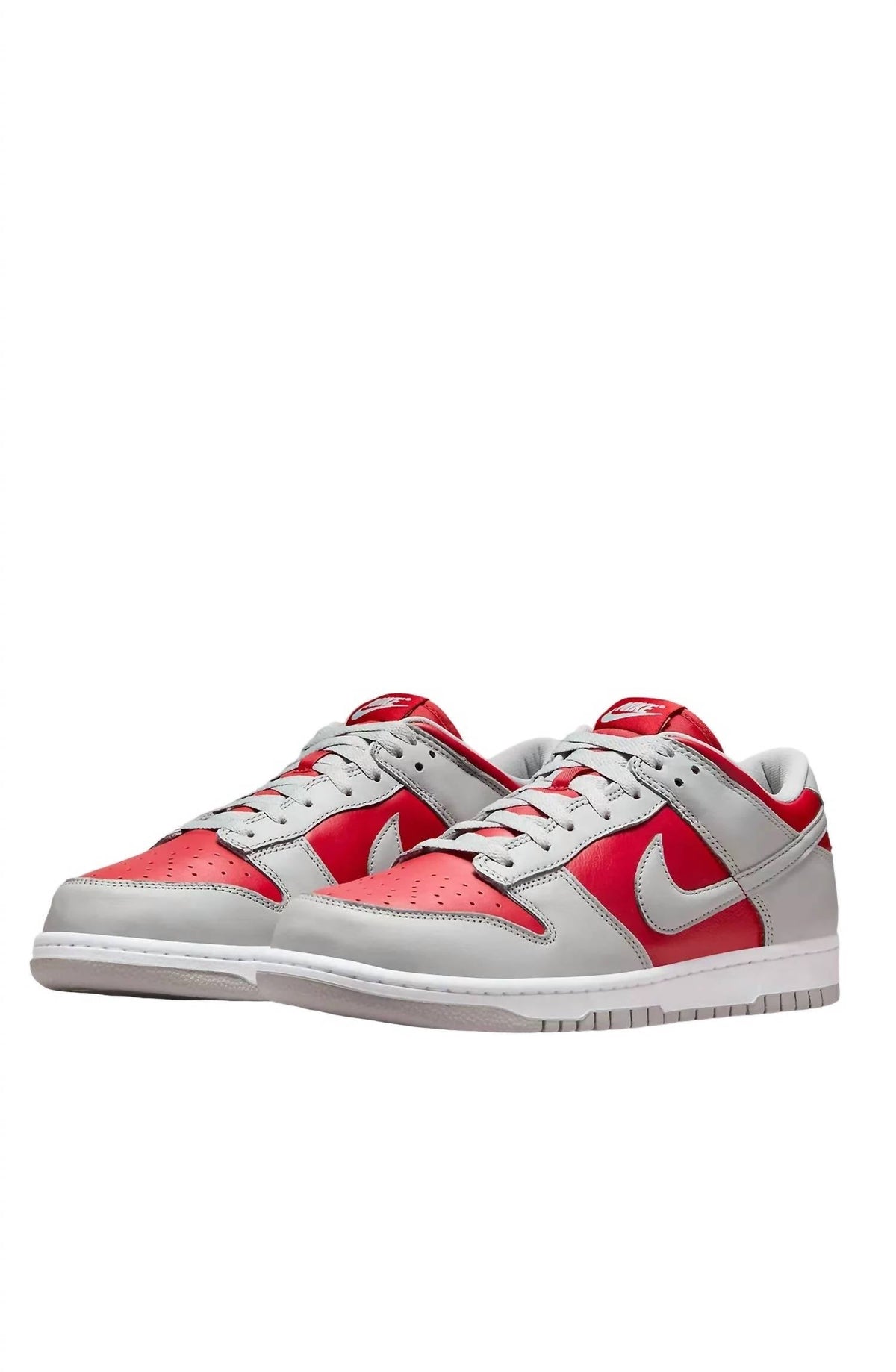Tenis de hombre color blanco y rojo y plateado