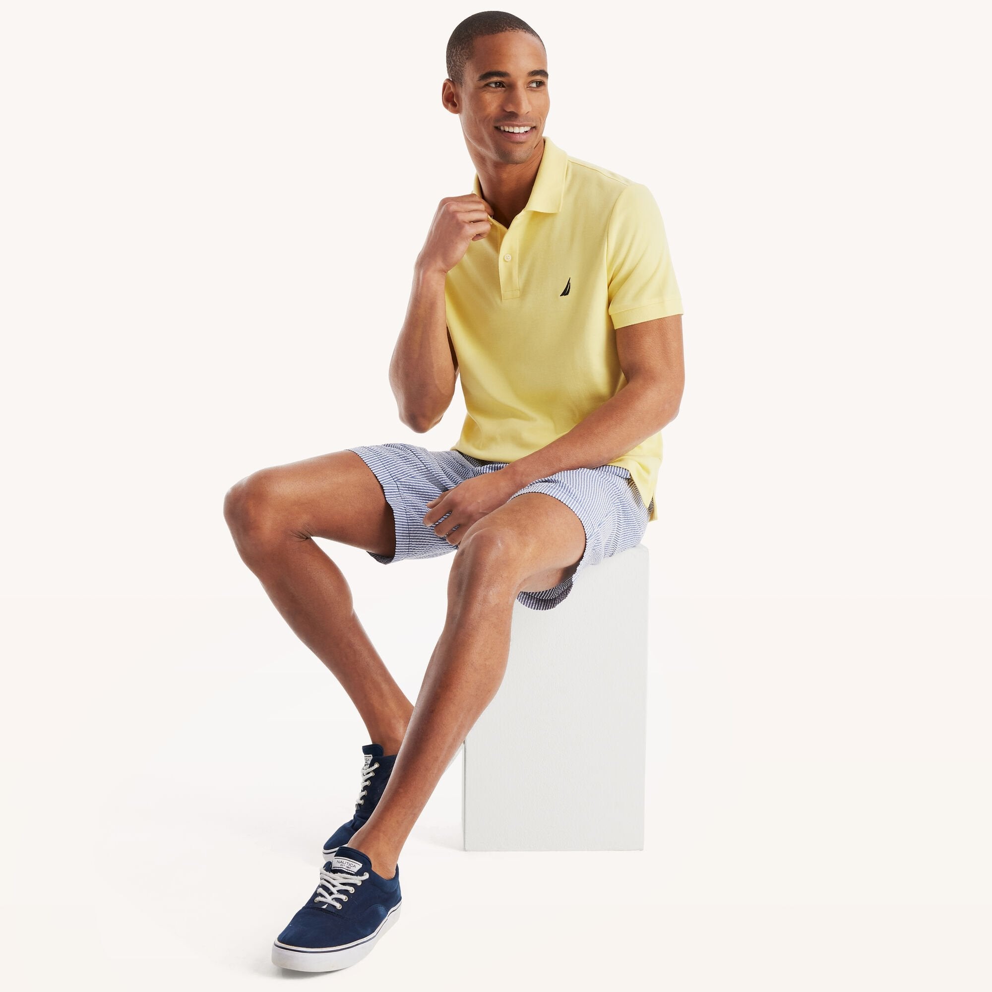 Polo de hombre de corte ajustado