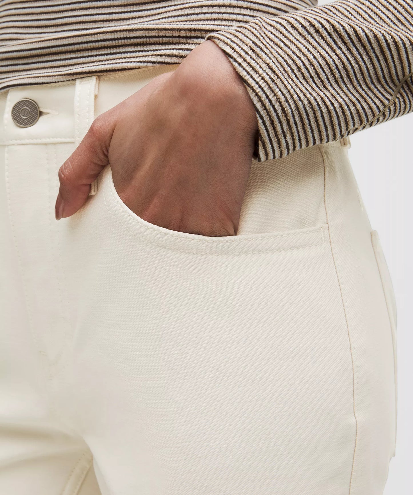 Pantalón de tiro medio