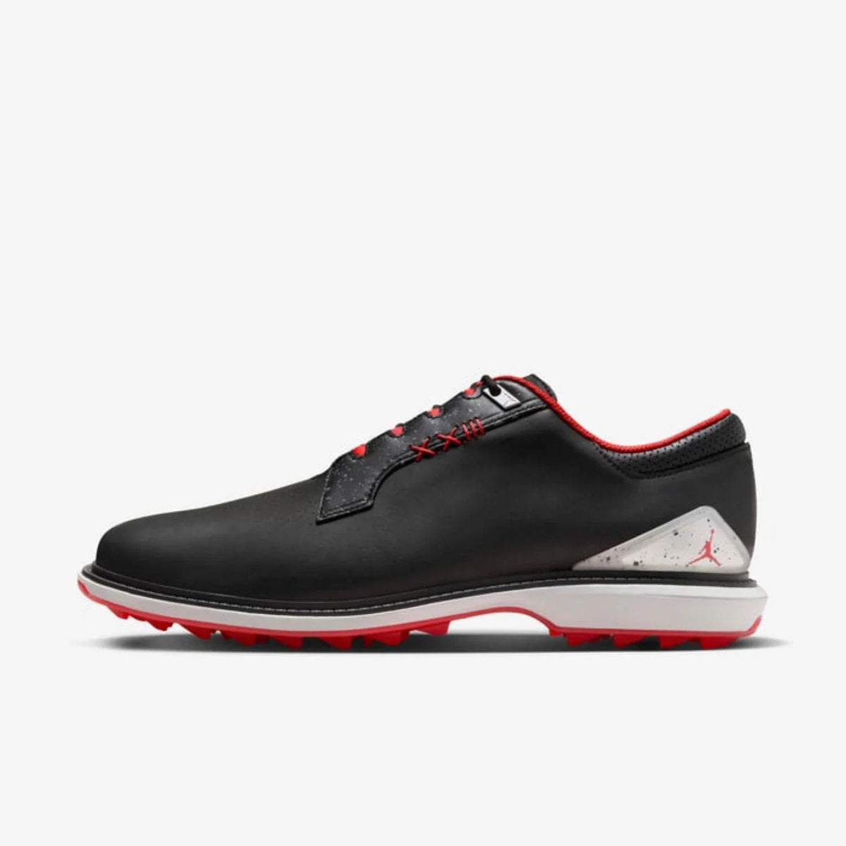 Tenis de hombre de cuero color negro