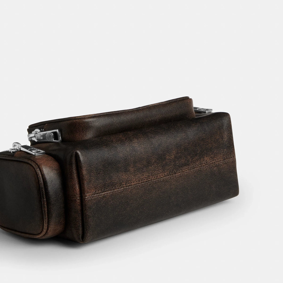 Bolso de hombro de cuero
