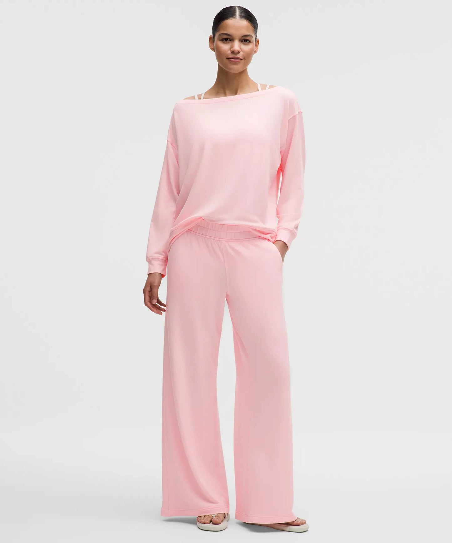 Pantalón de pierna ancha de tiro medio