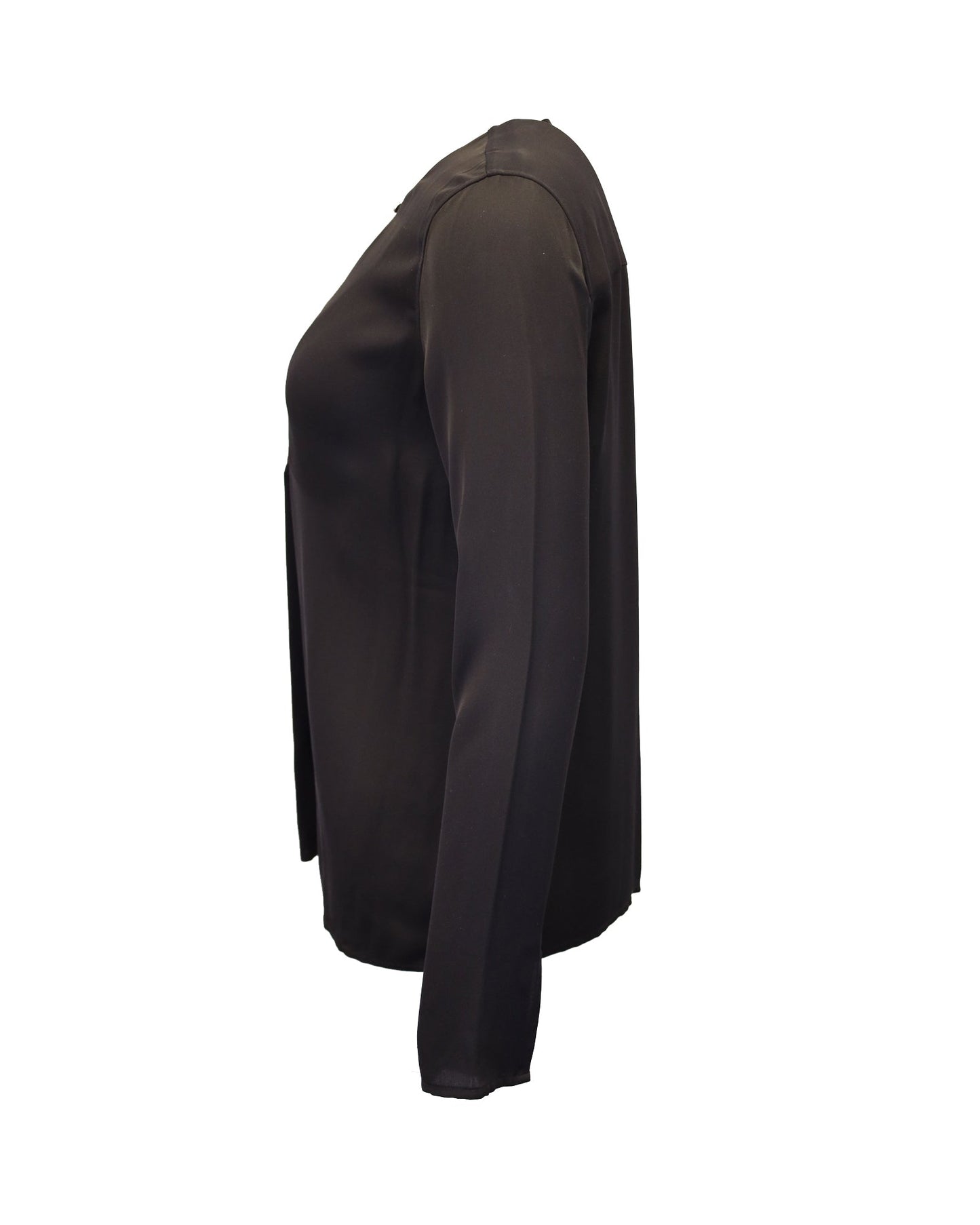 Blusa de seda color negro