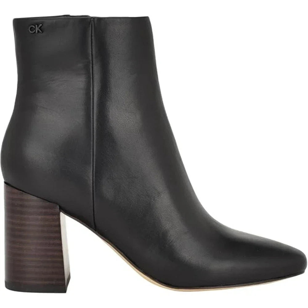 Botines de mujer de cuero color negro