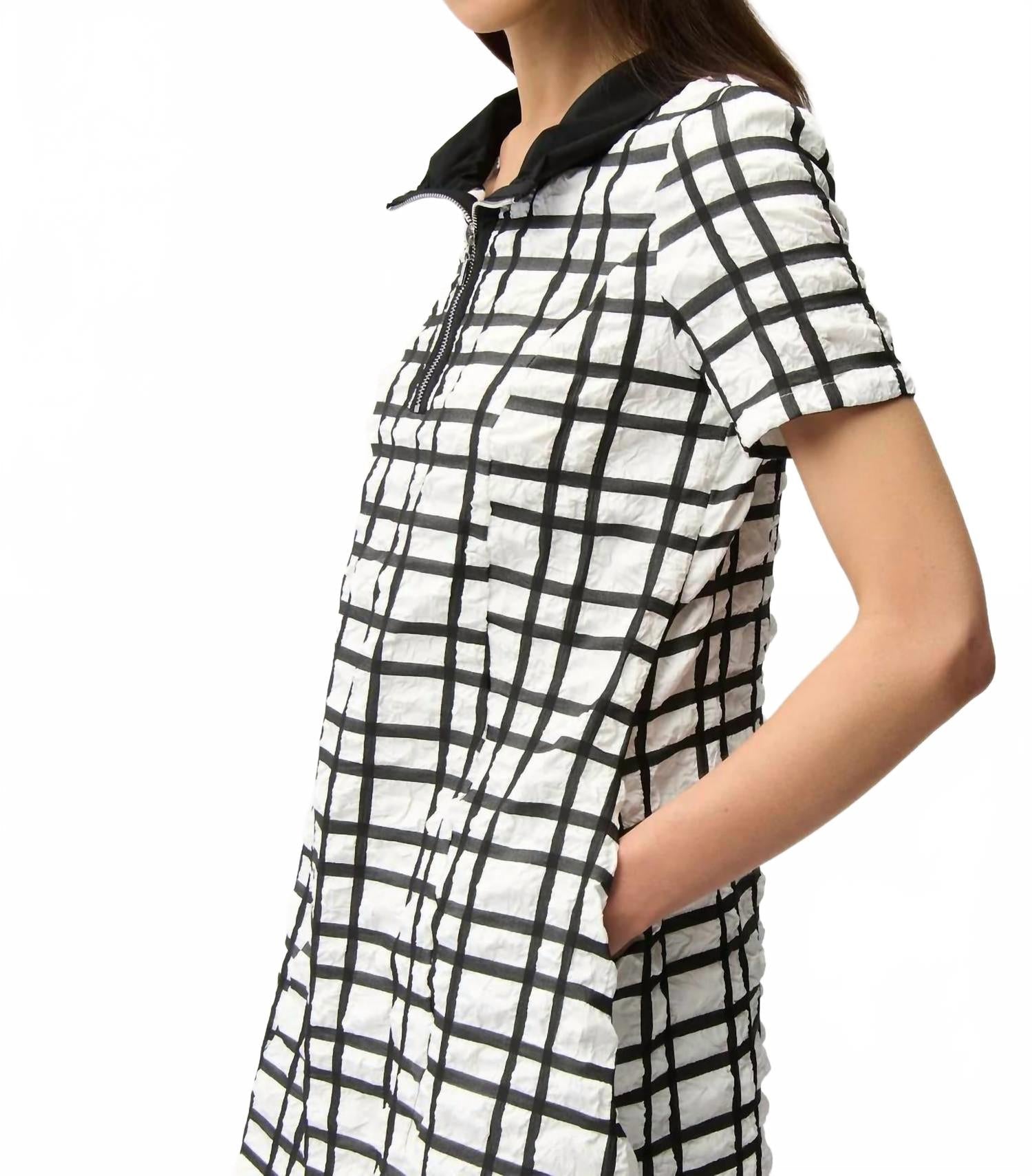 Vestido corto a cuadros color negro y blanco