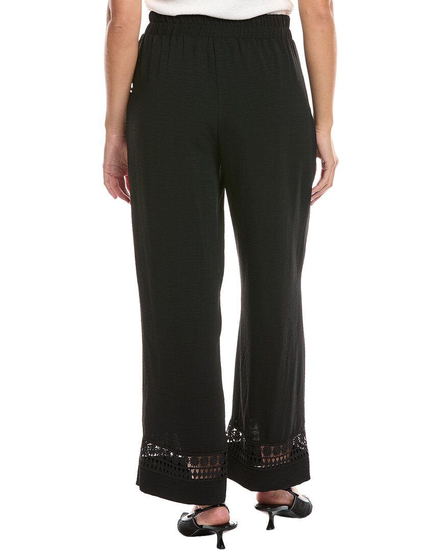 Pantalón con bordado