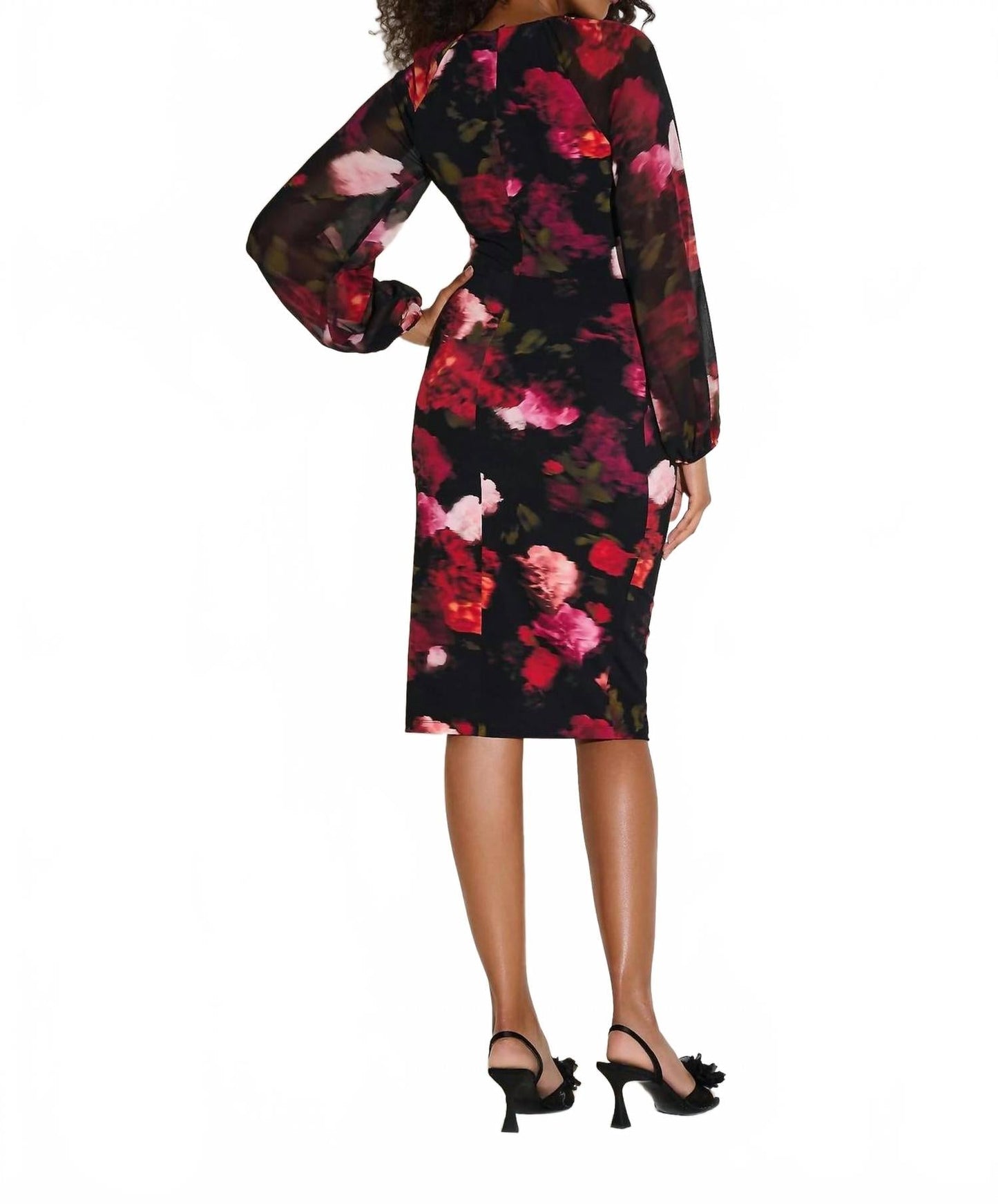 Vestido de gasa con estampado floral color negro