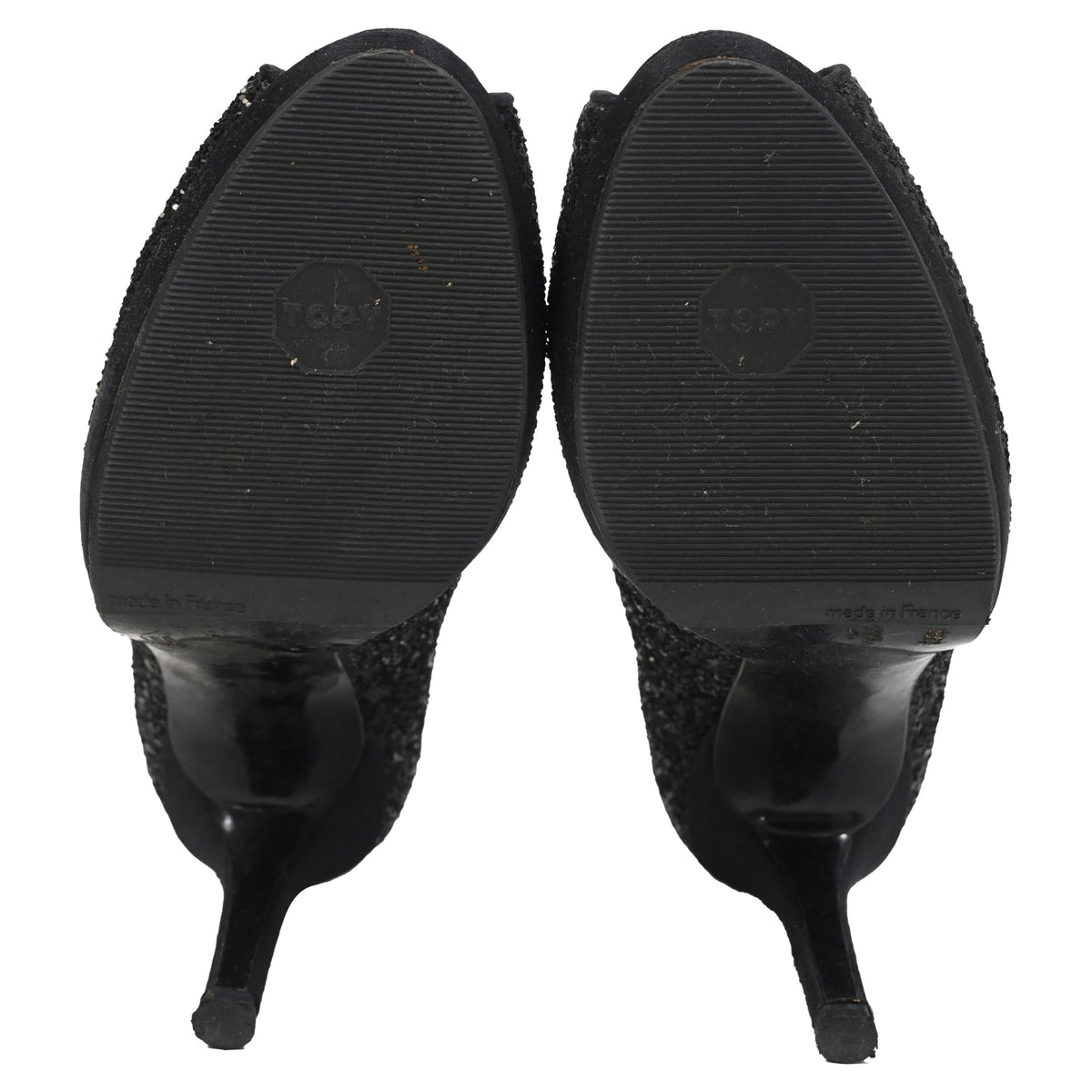 Tacones color negro