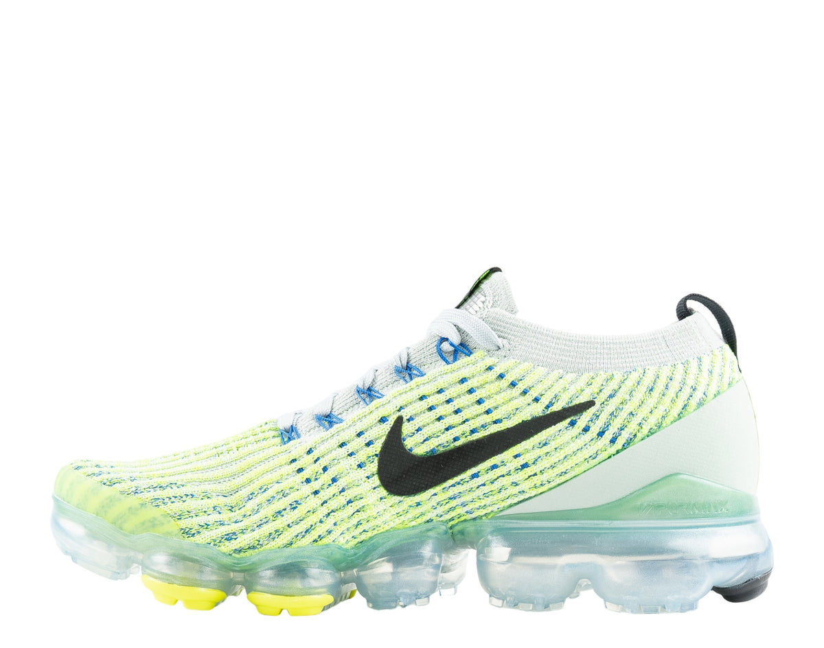 Tenis para correr de hombre color negro y plateado