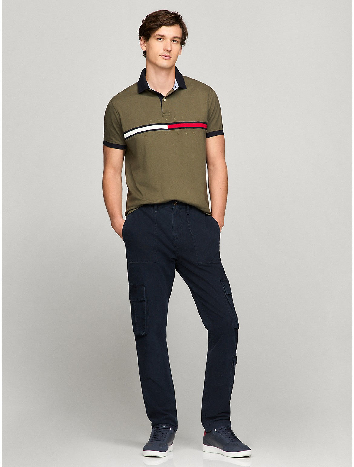 Polo de hombre a rayas con bordado
