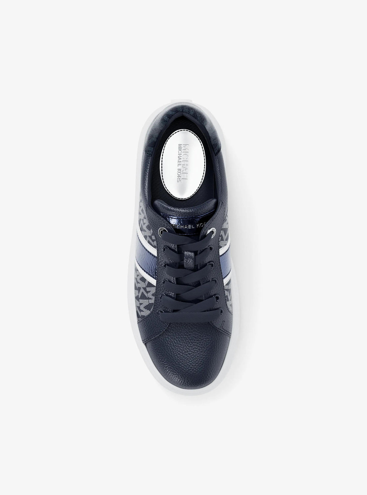 Tenis a rayas con plataforma