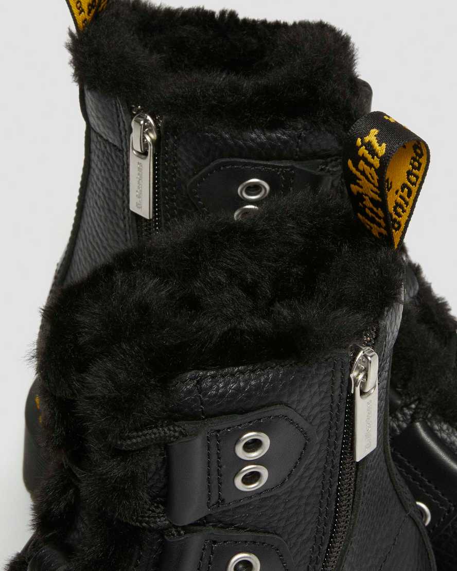 Botas de cuero con cordones