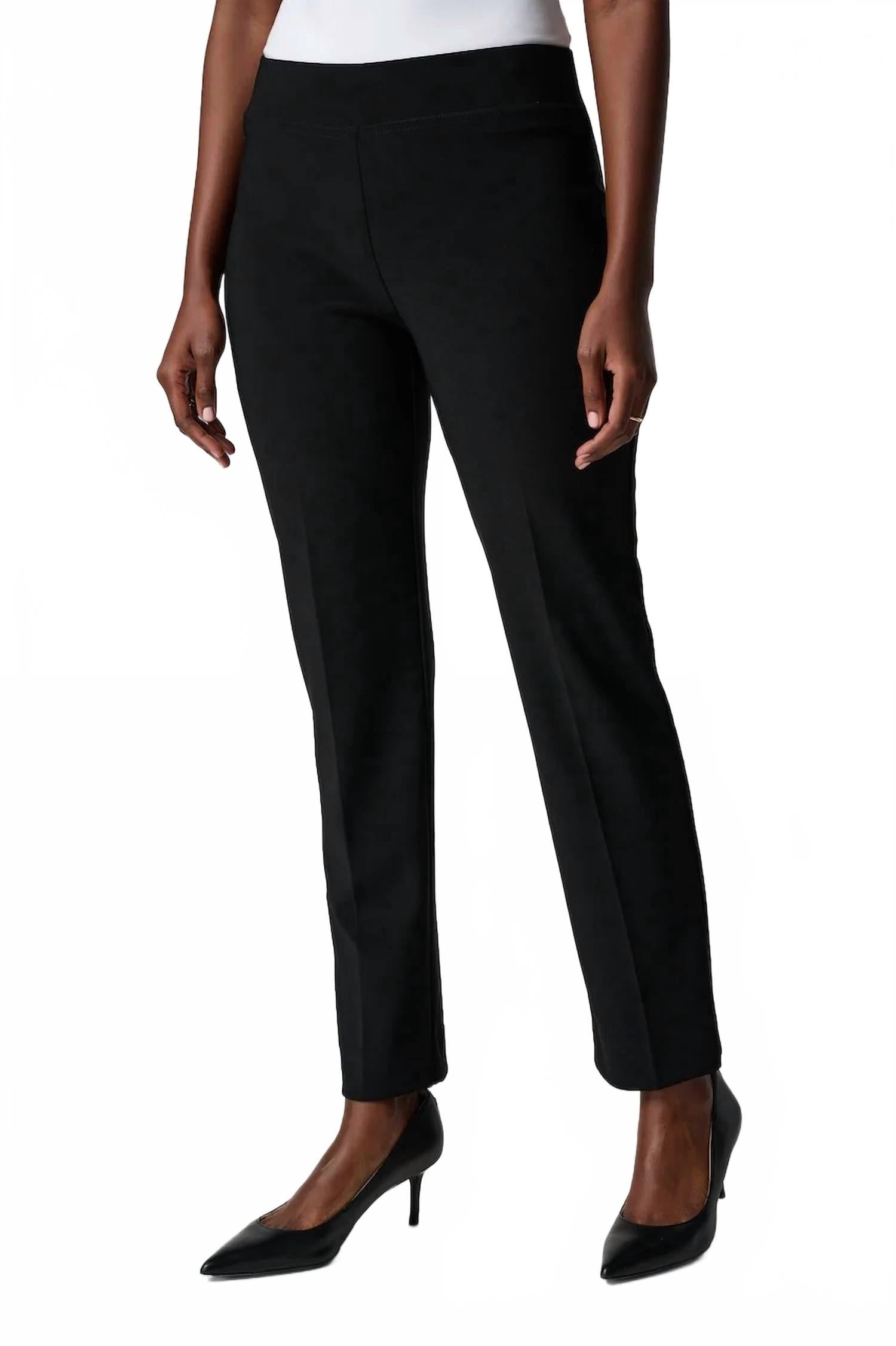 Pantalón con cintura elástica color negro