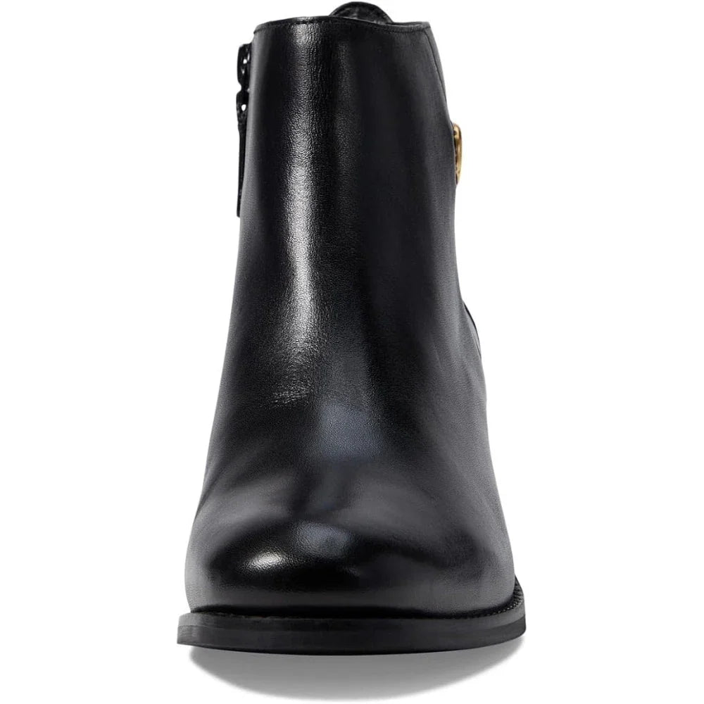Botines de mujer de cuero color negro