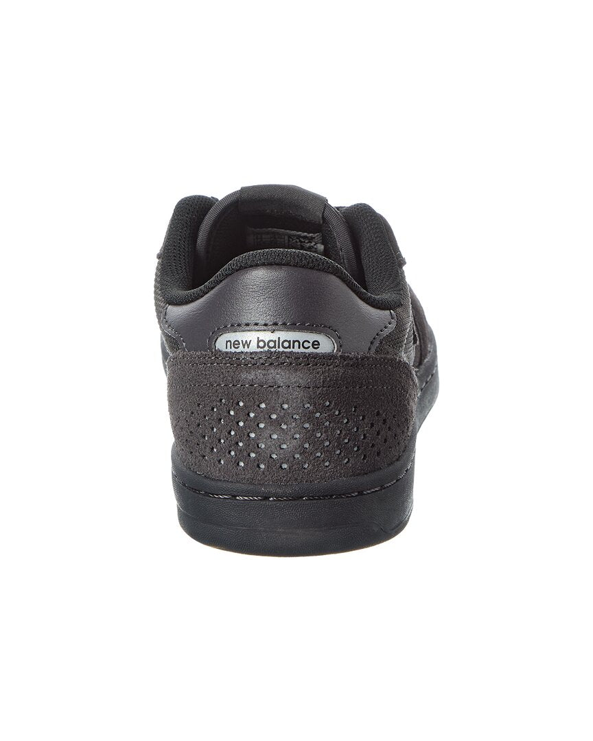 Tenis de gamuza