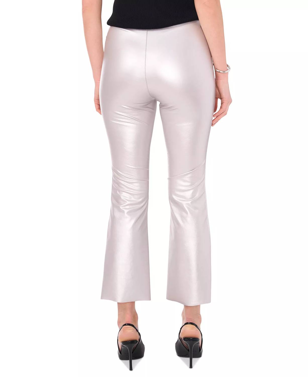 Pantalón color plateado