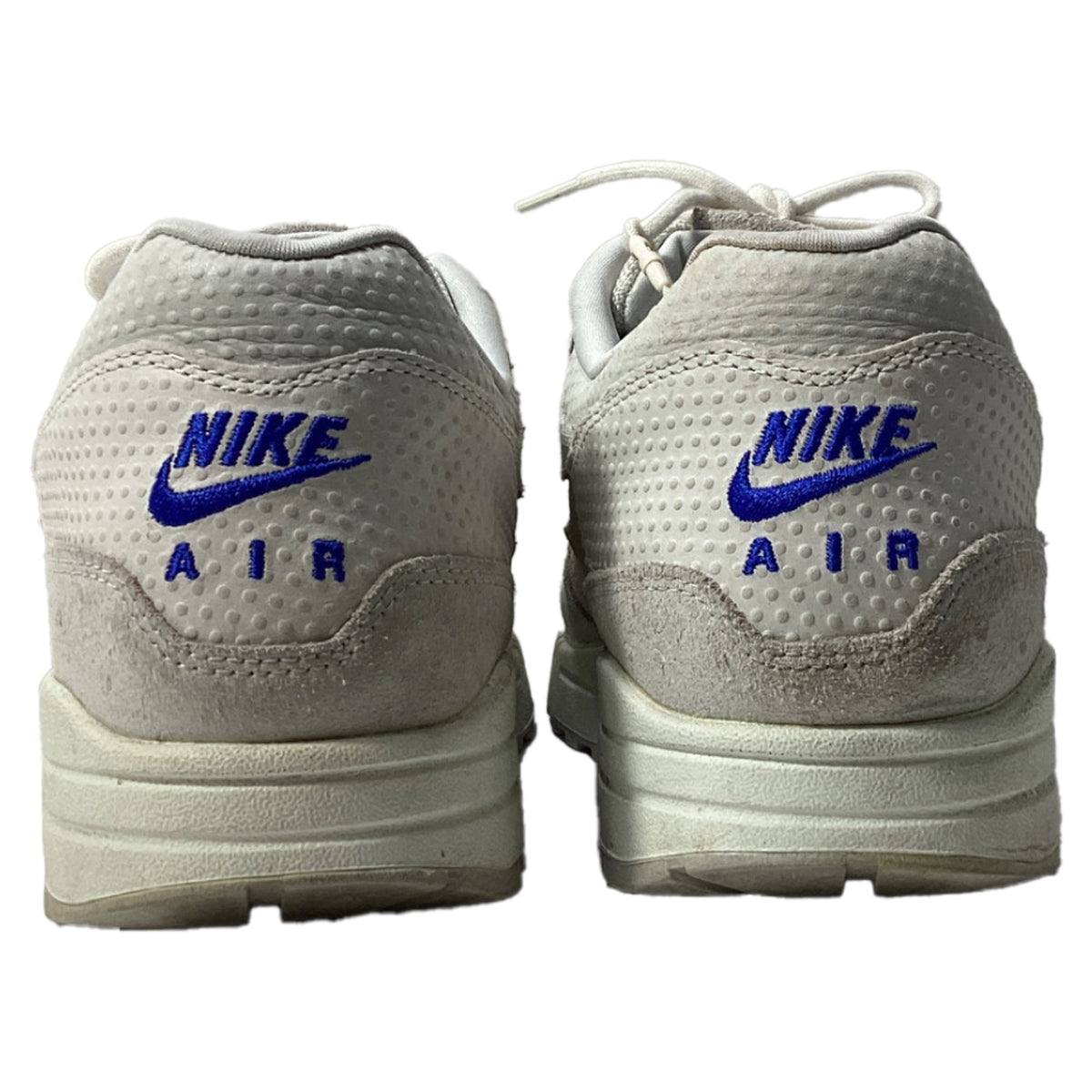 Tenis de gamuza color blanco