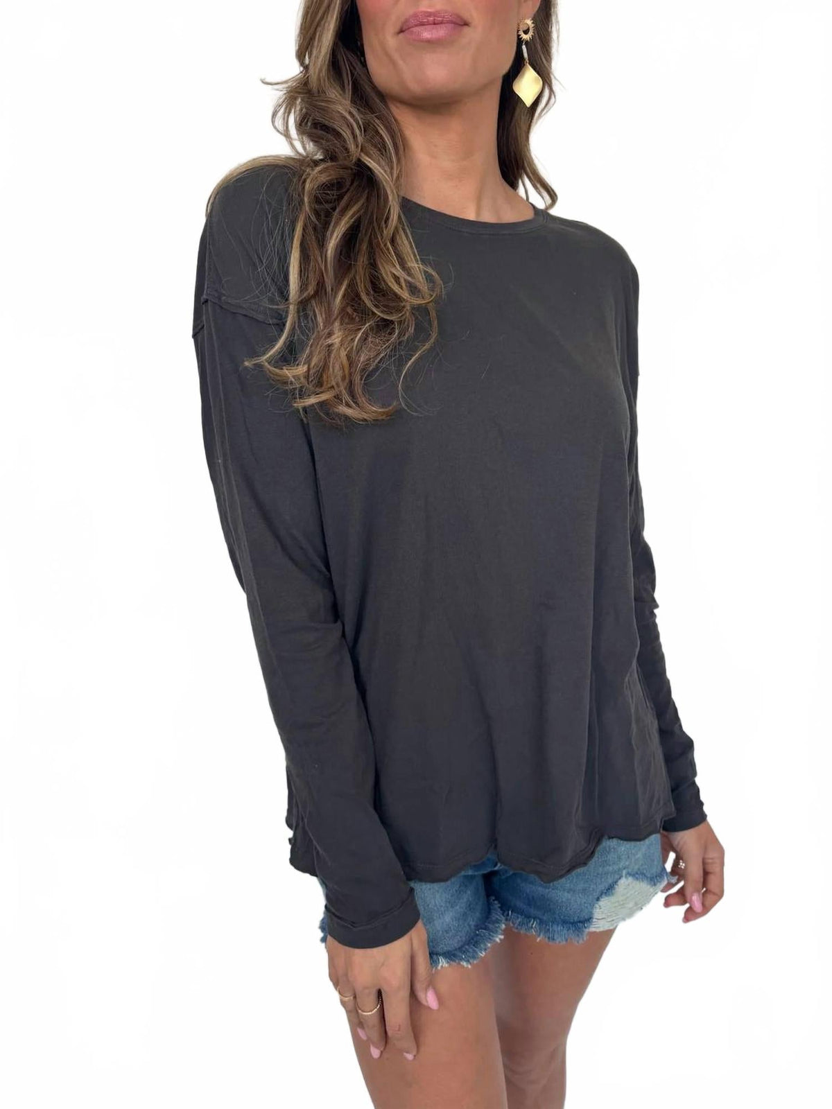 Camiseta de manga larga color negro