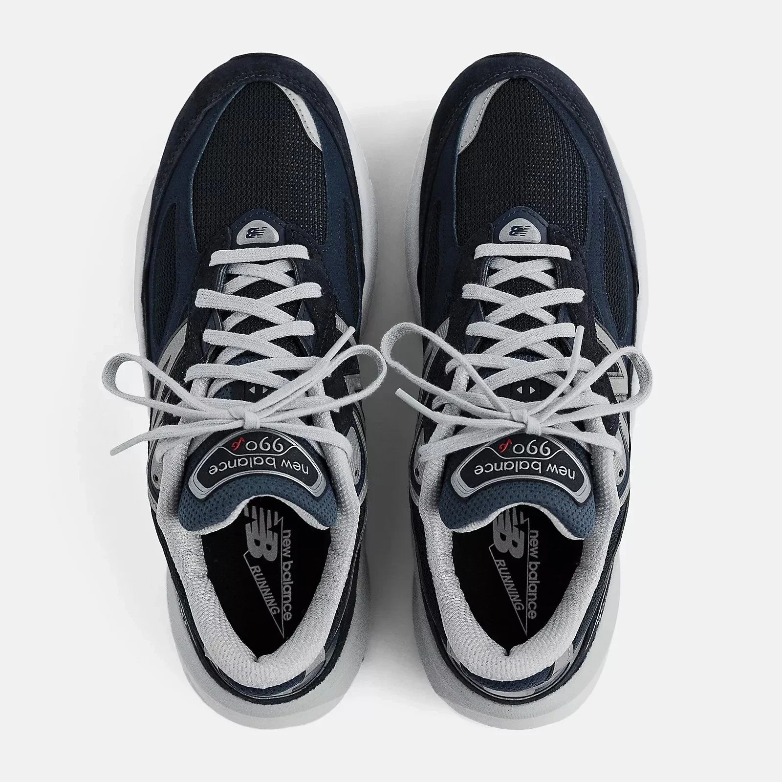 Tenis de hombre con cordones color azul marino
