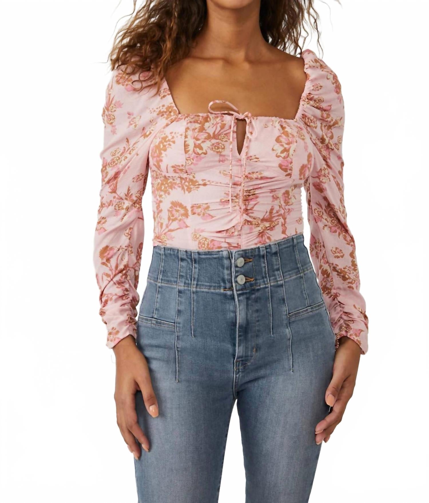 Top con estampado color rosado