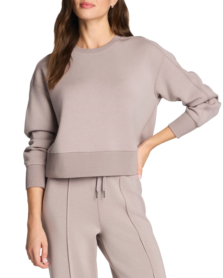 Top con cuello redondo