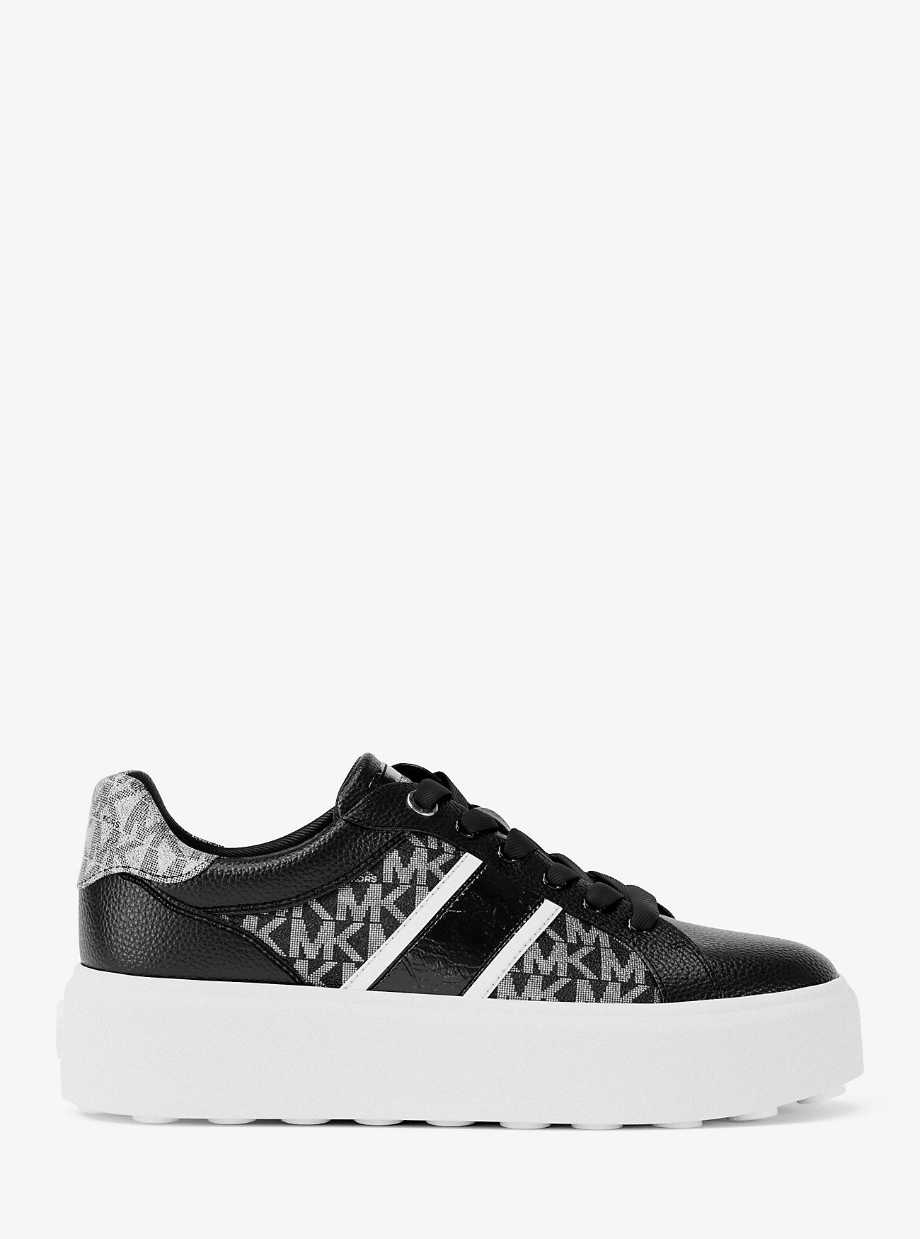 Tenis a rayas con plataforma