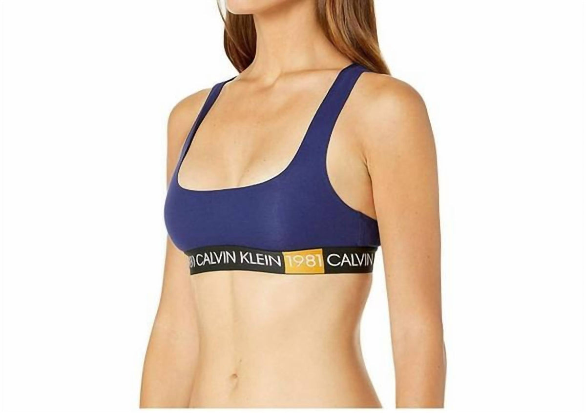 Bralette color violeta