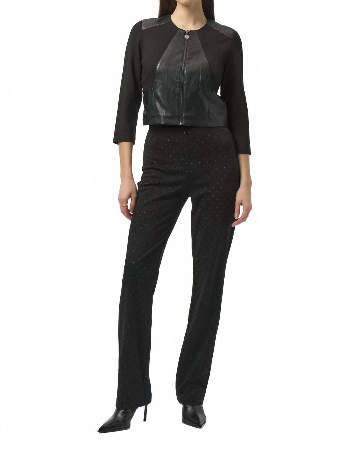 Chaqueta color negro