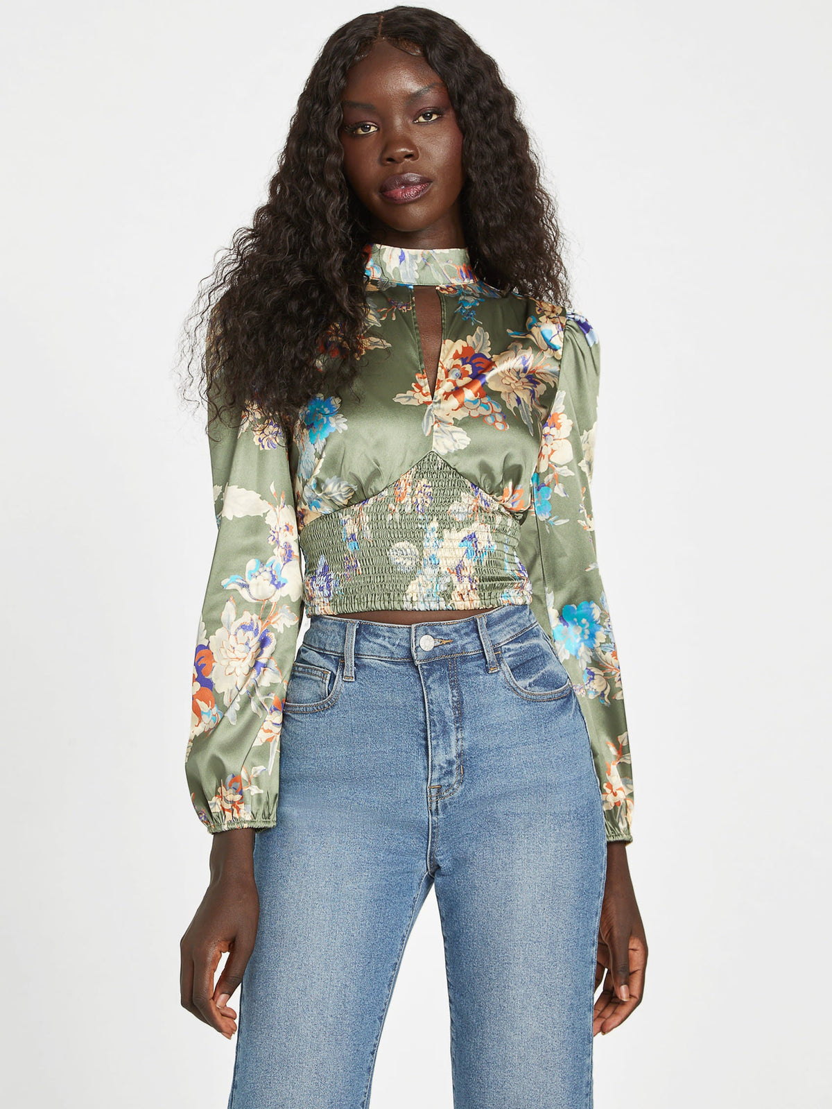 Top con cuello alto