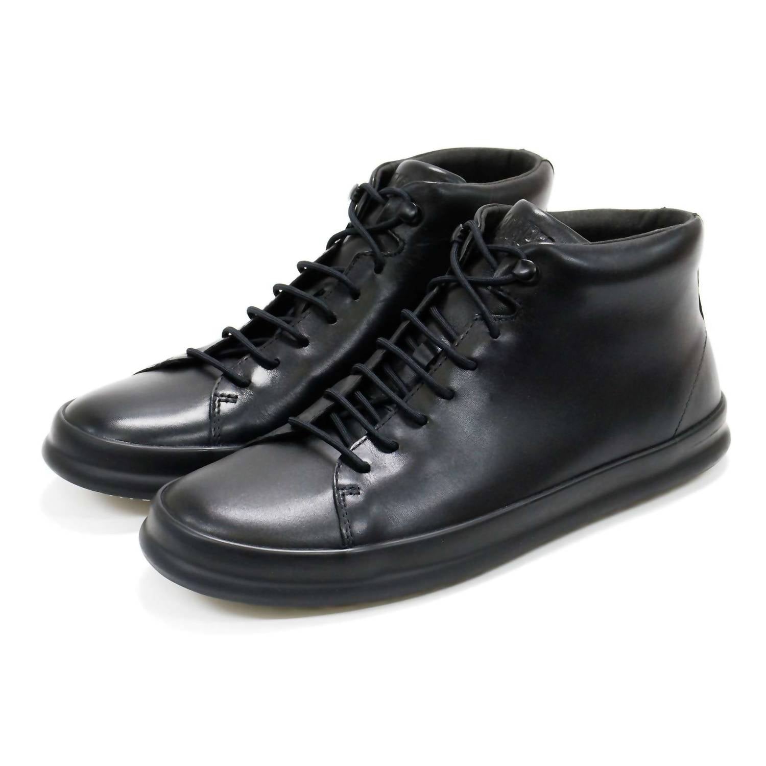 Botas de hombre color negro