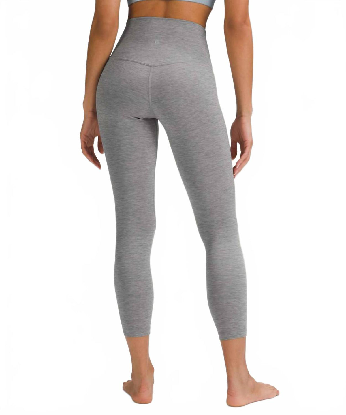Pantalón de tiro alto color gris