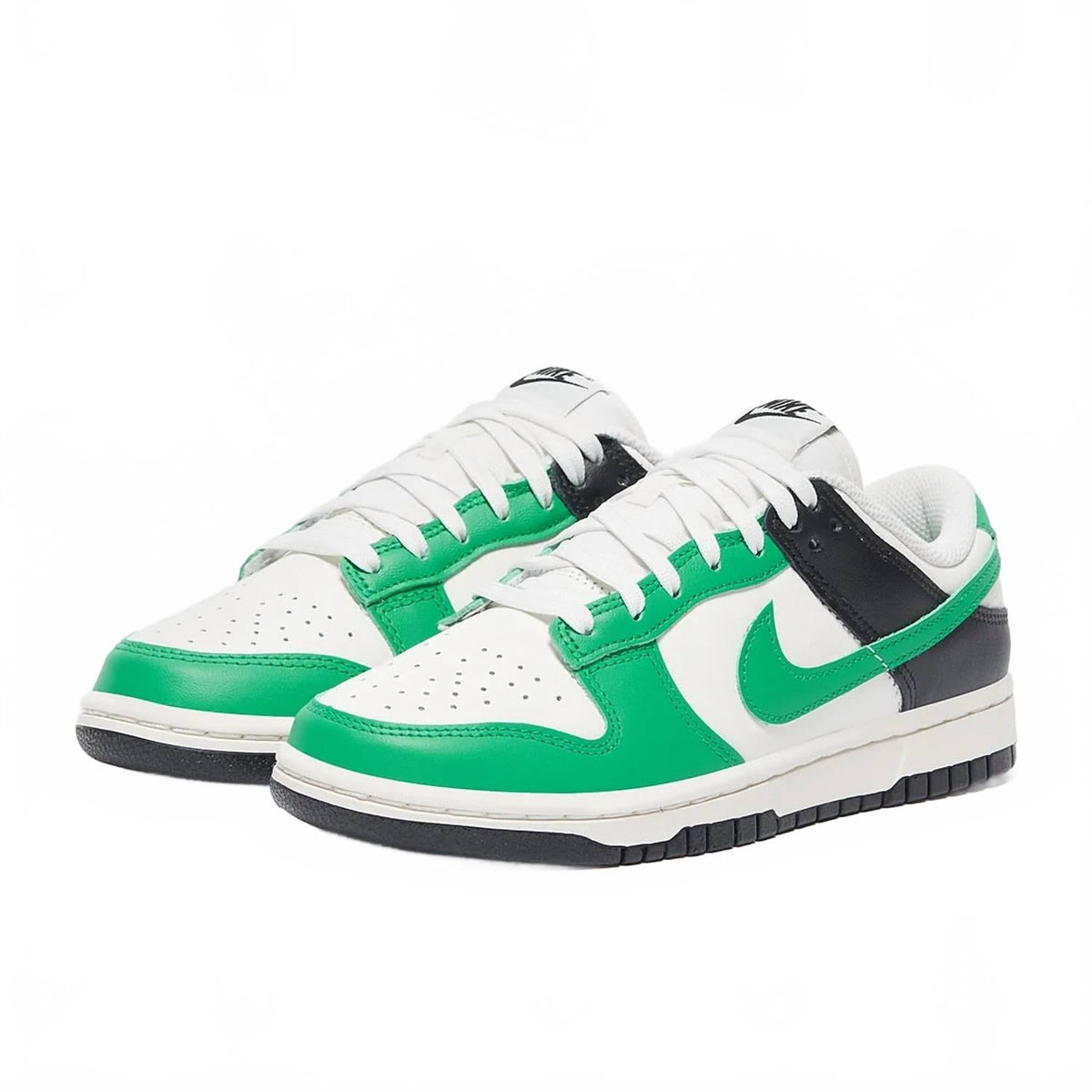 Tenis de hombre color verde