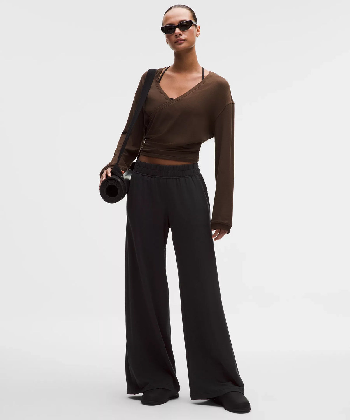 Pantalón de pierna ancha de tiro medio