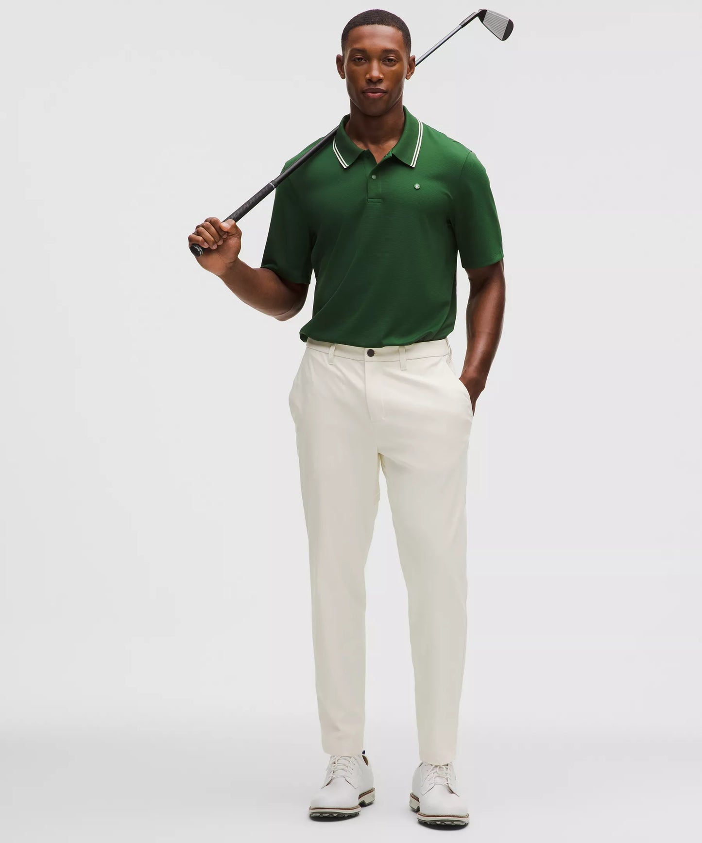 Pantalón de corte ajustado