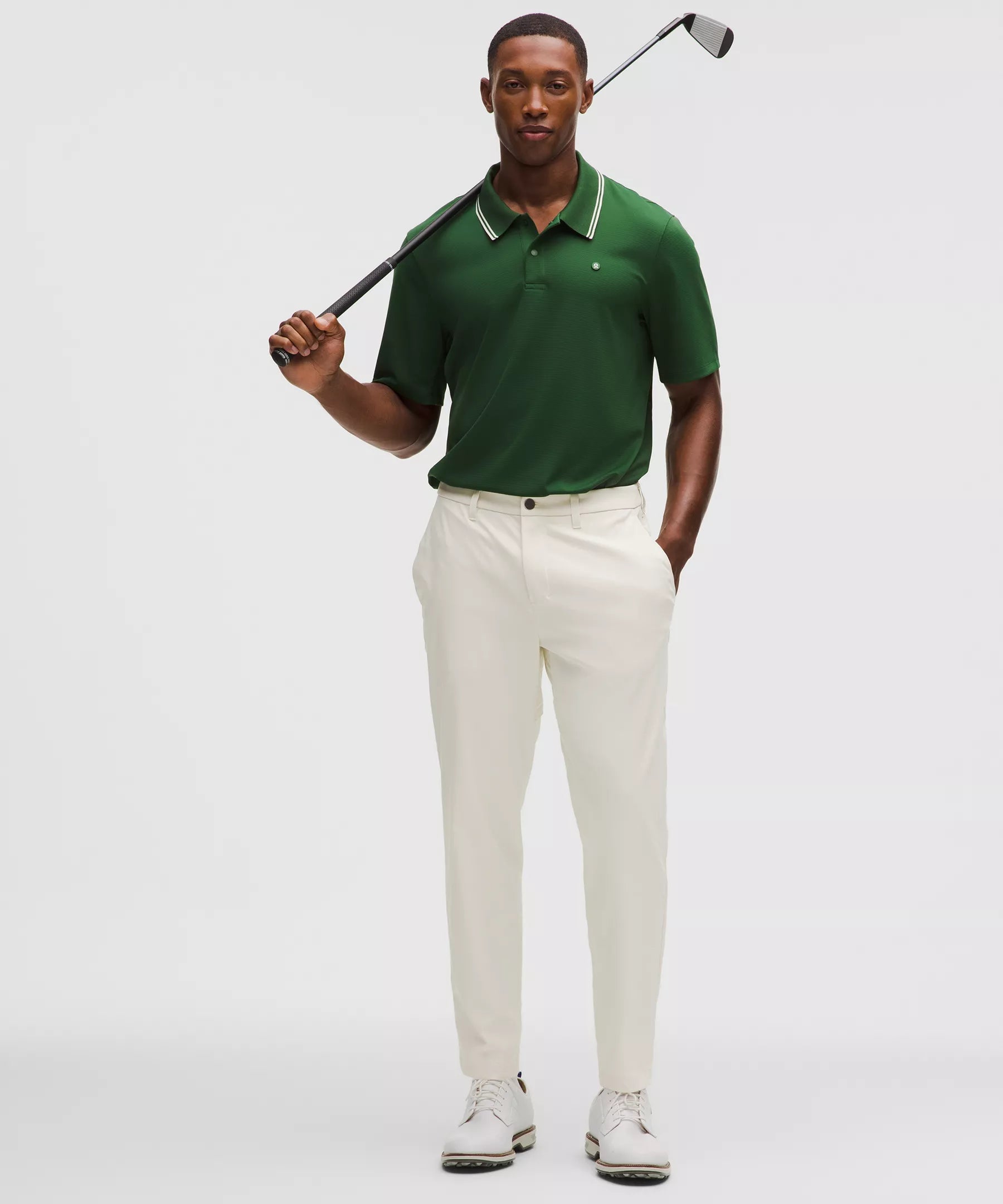 Pantalón de corte ajustado