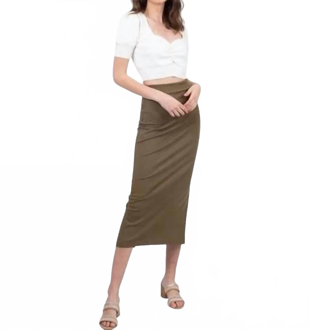 Falda midi