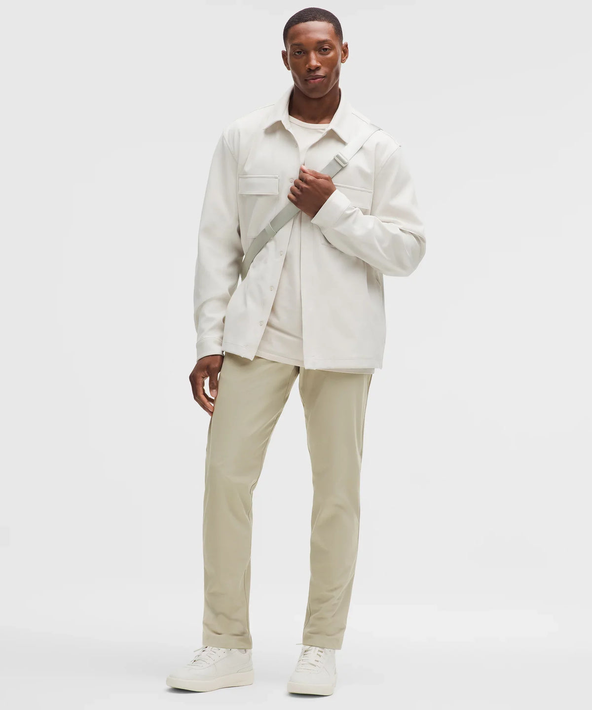 Pantalón de corte ajustado