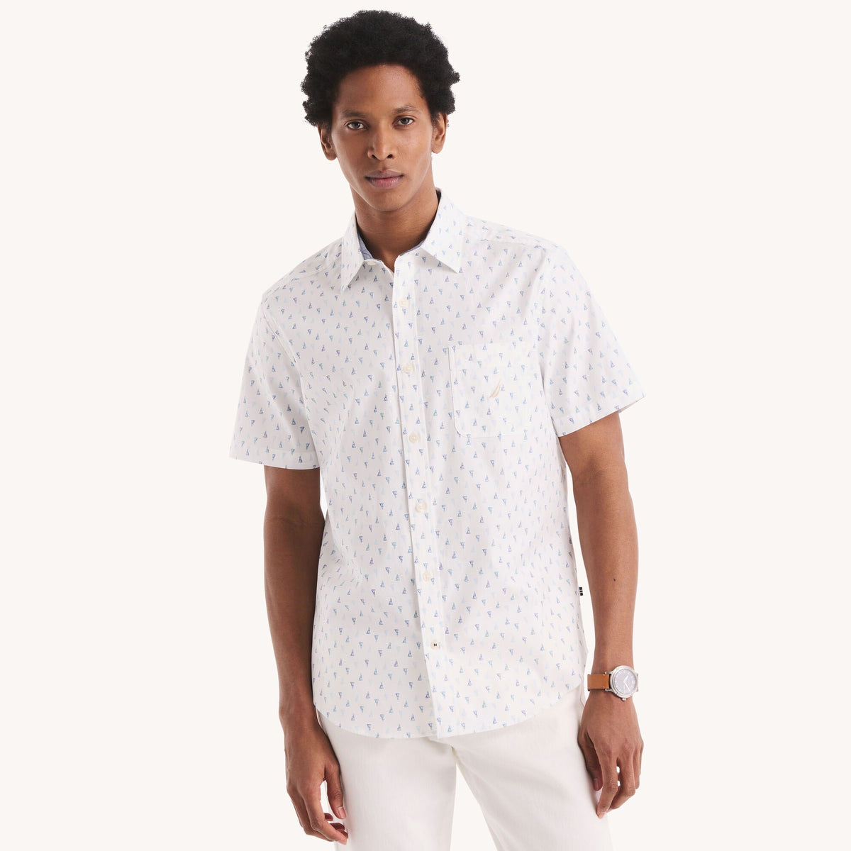 Camisa de hombre de manga corta con estampado